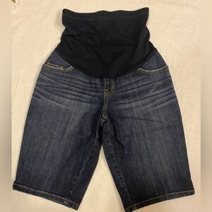 Liz Lange Maternity Jean Shorts, size XS